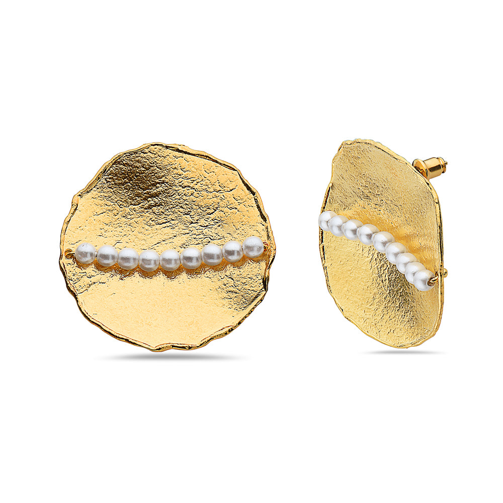 Stylish Round Pearl Studs